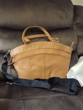La Marey Tan Genuine Leather Tote With 2 Front Zippers